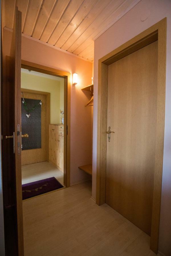 Ferienwohnung Arnold Burkardroth Buitenkant foto